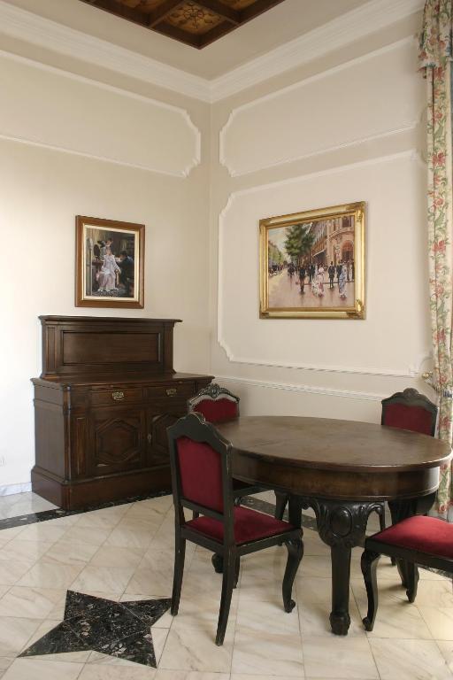 Sir David Balaton Castle Apartmanok บาลาตอนส์เซแปซด์ ภายนอก รูปภาพ