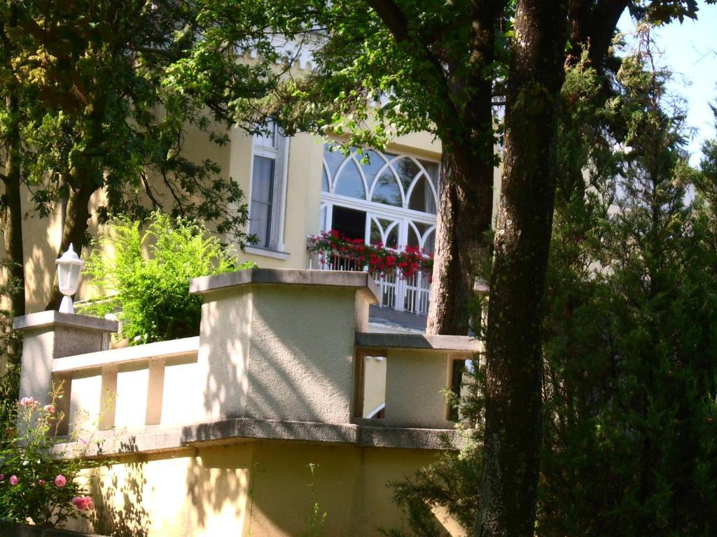 Sir David Balaton Castle Apartmanok บาลาตอนส์เซแปซด์ ภายนอก รูปภาพ