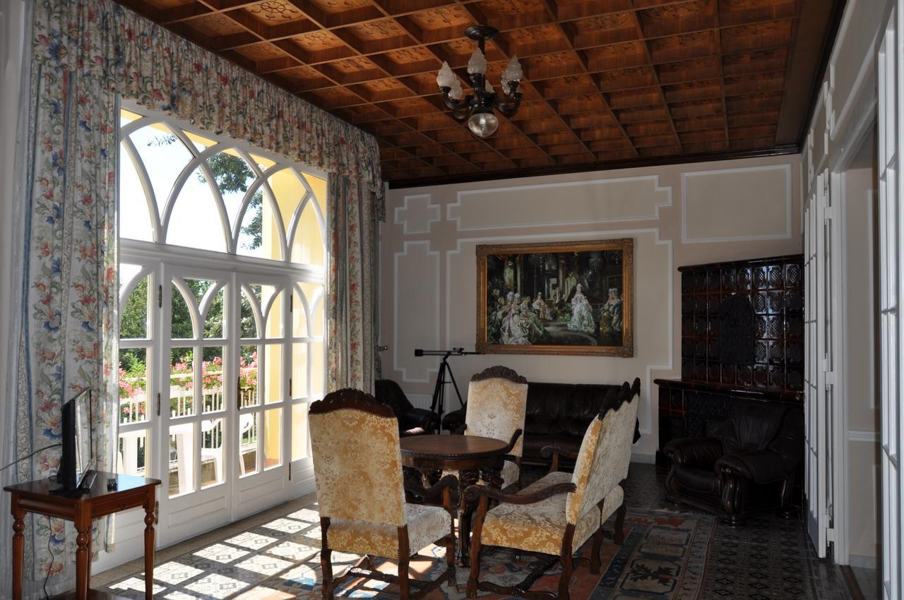 Sir David Balaton Castle Apartmanok บาลาตอนส์เซแปซด์ ภายนอก รูปภาพ